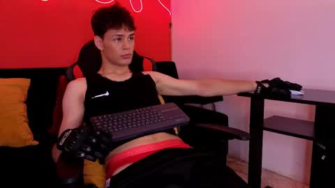 Eros online show from May 31, 3:36 am
