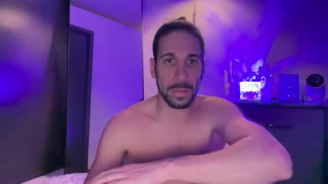 eroscharm online show from January 14, 12:49 am