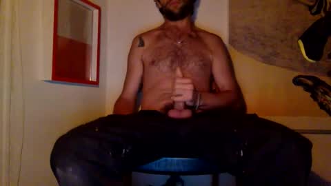 eroselavie online show from October 8, 7:11 pm