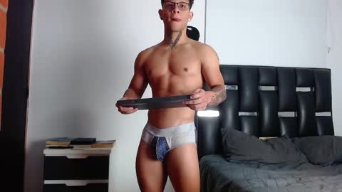 Eros online show from January 7, 6:54 pm