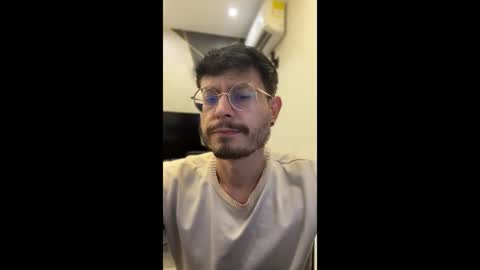 Snapshot of erotic_andrew chatting on July 20, 12:14 am Andrew Lopez online show from July 20, 12:14 am