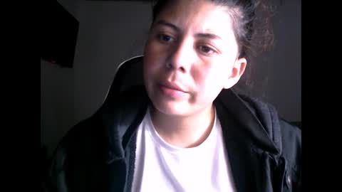 Snapshot of erotic_katia chatting on April 19, 1:49 am Sara online show from April 19, 1:49 am