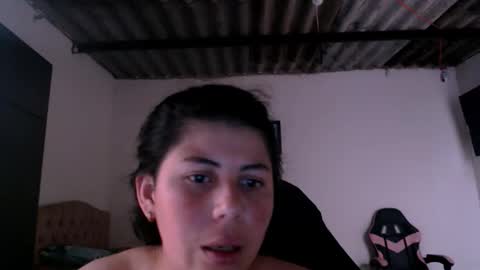 Snapshot of erotic_katia chatting on May 29, 5:00 pm Sara online show from May 29, 5:00 pm