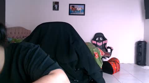 Snapshot of erotic_katia chatting on June 1, 6:31 pm Sara online show from June 1, 6:31 pm