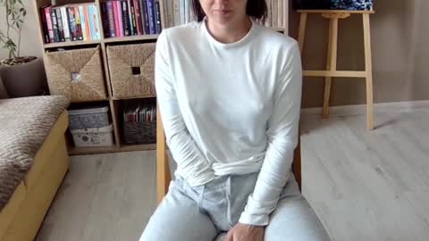 Melissa   online show from September 25, 8:51 am