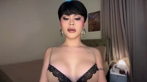 monica online show from July 28, 2:57 pm