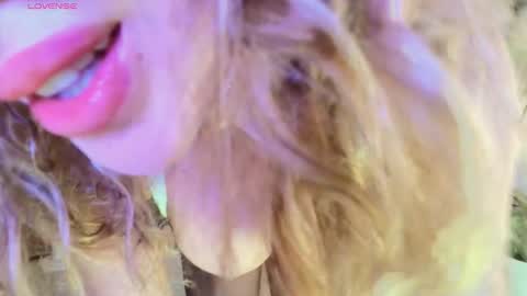 TINY  online show from October 15, 1:28 am