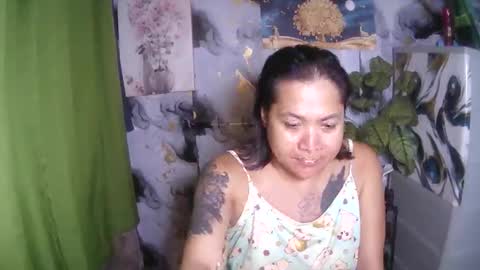 Snapshot of ervanamorge chatting on June 1, 3:52 am Ervana online show from June 1, 3:52 am