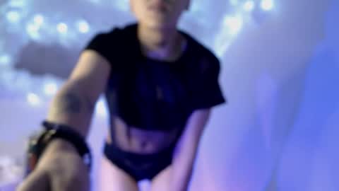 Snapshot of eryxrouse chatting on February 27, 7:47 pm ERYX ROUSE online show from February 27, 7:47 pm