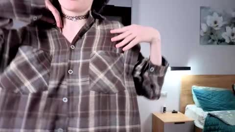 Snapshot of eshleeeygreen chatting on November 7, 3:12 pm EshleGreen online show from November 7, 3:12 pm