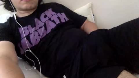 esiiis online show from January 12, 10:15 pm