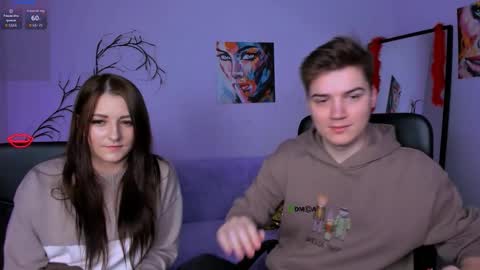 Snapshot of esma_shine chatting on November 19, 8:20 pm esma_shine online show from November 19, 8:20 pm