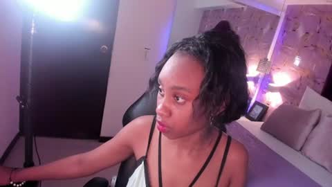 Esmeralda Cossio online show from June 26, 10:25 pm