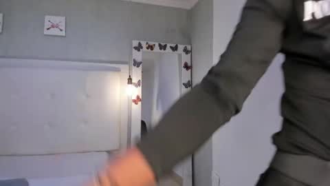 Snapshot of esmeraldanyx chatting on October 2, 9:11 pm esmeraldanyx online show from October 2, 9:11 pm