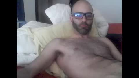 especially871850 online show from March 22, 9:45 am