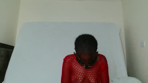 Snapshot of essypetite chatting on February 2, 6:50 pm essypetite online show from February 2, 6:50 pm