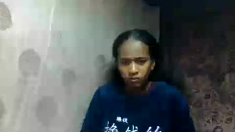 estancelee online show from July 7, 7:29 pm