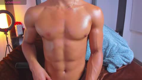 ESTEBAN online show from December 20, 1:25 am