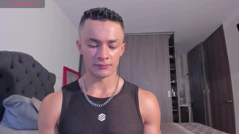 Snapshot of esteban_stud97 chatting on October 15, 8:42 pm Esteban Stud online show from October 15, 8:42 pm
