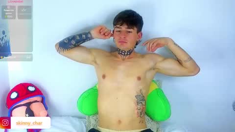 Esteban independent model online show from January 17, 3:22 pm