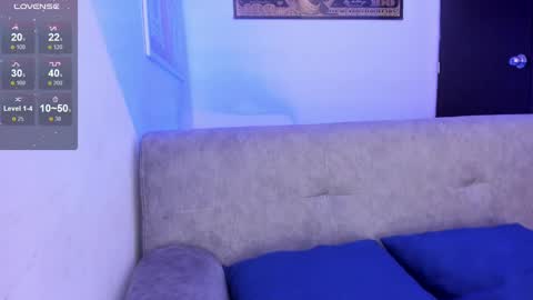 Esteban online show from December 11, 3:05 pm