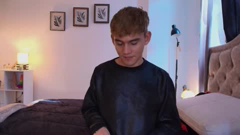 Esteban online show from January 10, 1:57 pm