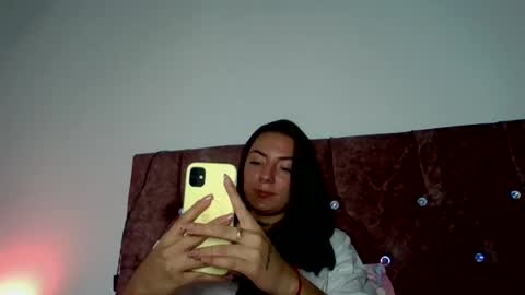 Snapshot of estefa1 chatting on August 6, 5:09 am estefa1 online show from August 6, 5:09 am