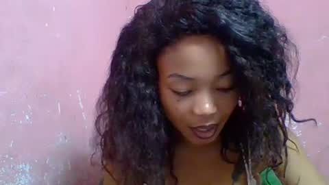 estelah20 online show from October 19, 5:41 am