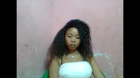 estelah20 online show from November 23, 7:19 am