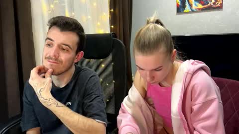 Snapshot of ester_vixen chatting on February 24, 7:34 pm Ester online show from February 24, 7:34 pm