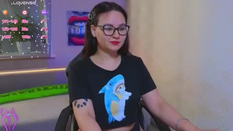 EsterPlayful online show from September 22, 1:13 pm