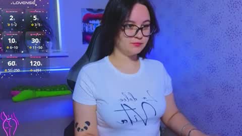 EsterPlayful online show from October 24, 9:17 am