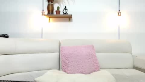 john online show from February 5, 5:23 am