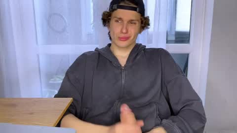 Alex online show from April 8, 10:48 am