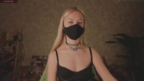 Sophia online show from April 1, 11:35 pm