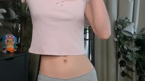 Snapshot of eternity_cuite chatting on May 16, 5:48 am Natalie online show from May 16, 5:48 am