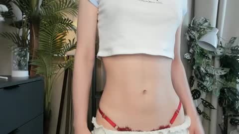 Snapshot of eternity_cuite chatting on June 6, 5:56 am Natalie online show from June 6, 5:56 am