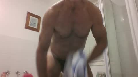 Snapshot of etextratestacle chatting on December 23, 4:50 pm ET online show from December 23, 4:50 pm