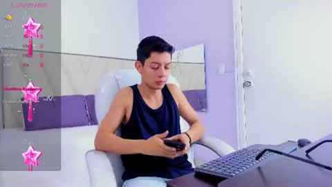 ethan12_ online show from July 18, 3:22 am