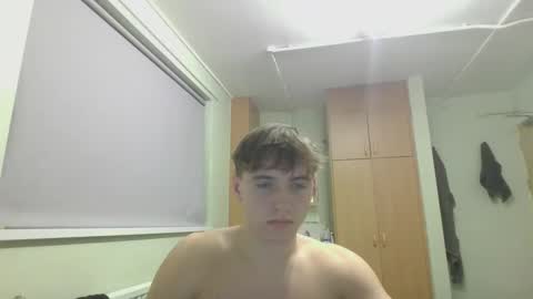 Snapshot of ethan404666 chatting on January 9, 11:06 pm ethan404666 online show from January 9, 11:06 pm