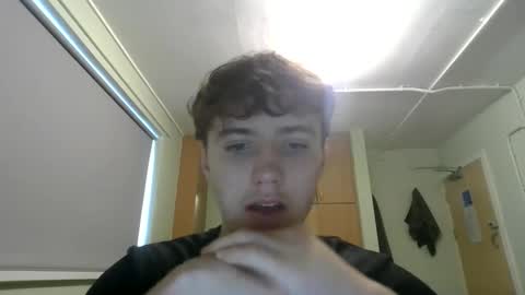 Snapshot of ethan404666 chatting on March 2, 3:19 pm ethan404666 online show from March 2, 3:19 pm