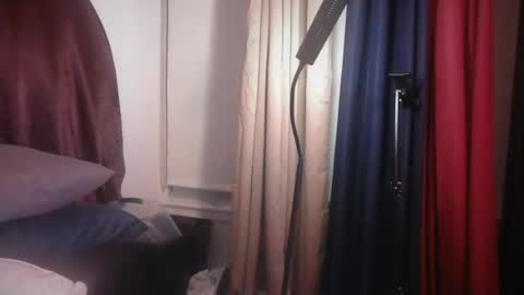 Bustedpussy online show from July 19, 7:12 am