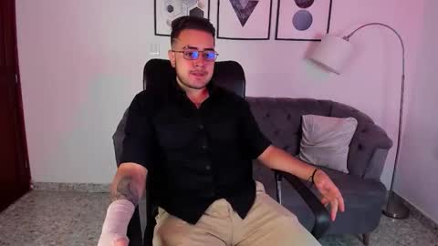 ethan_greacee online show from February 26, 11:53 am