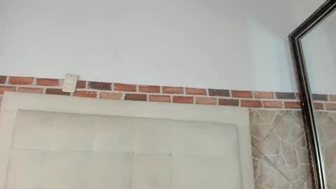 ethan helmut online show from December 21, 7:24 am