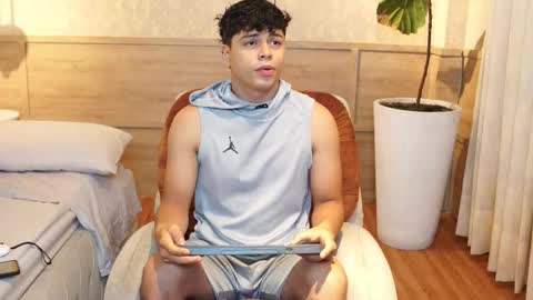 Snapshot of ethan_occonor chatting on February 4, 11:38 am ethan_occonor online show from February 4, 11:38 am