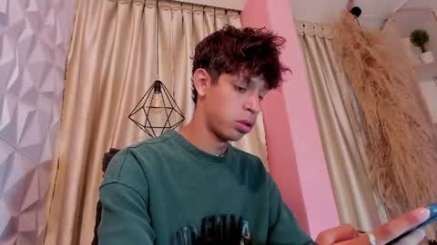 Ethan online show from July 8, 11:04 am