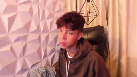 Ethan online show from July 24, 11:19 am