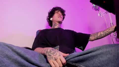 Snapshot of ethan_sykes chatting on October 30, 1:40 am Ethan sykes online show from October 30, 1:40 am