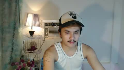 Snapshot of ethan_uwuxx chatting on March 9, 7:23 am DAVE online show from March 9, 7:23 am