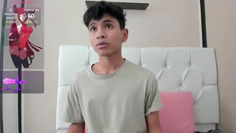 Snapshot of ethan_westt chatting on September 13, 1:22 pm Ethan online show from September 13, 1:22 pm